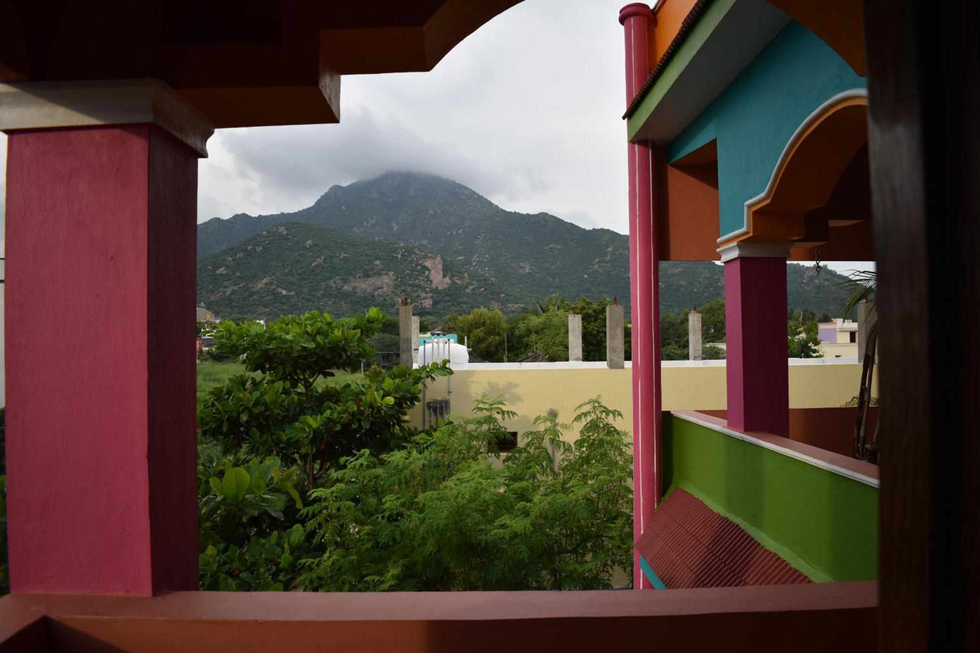 Rainbow Guest House Tiruvannāmalai Exteriér fotografie