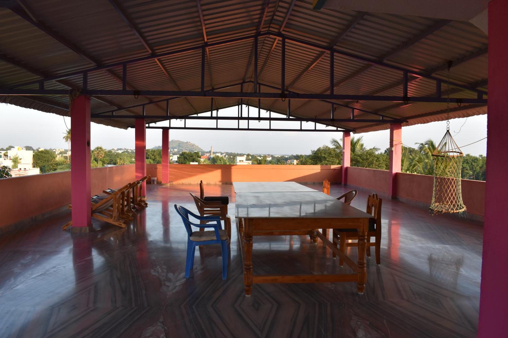 Rainbow Guest House Tiruvannāmalai Exteriér fotografie