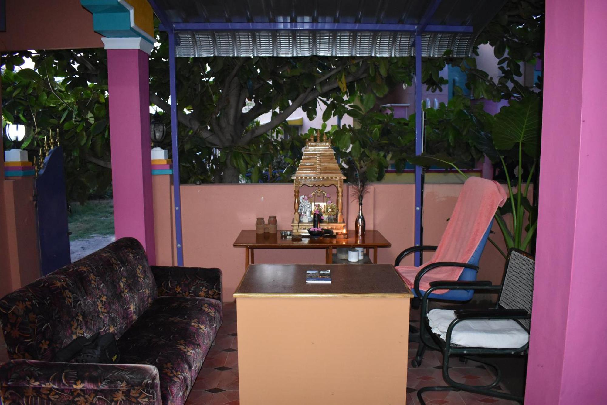 Rainbow Guest House Tiruvannāmalai Exteriér fotografie