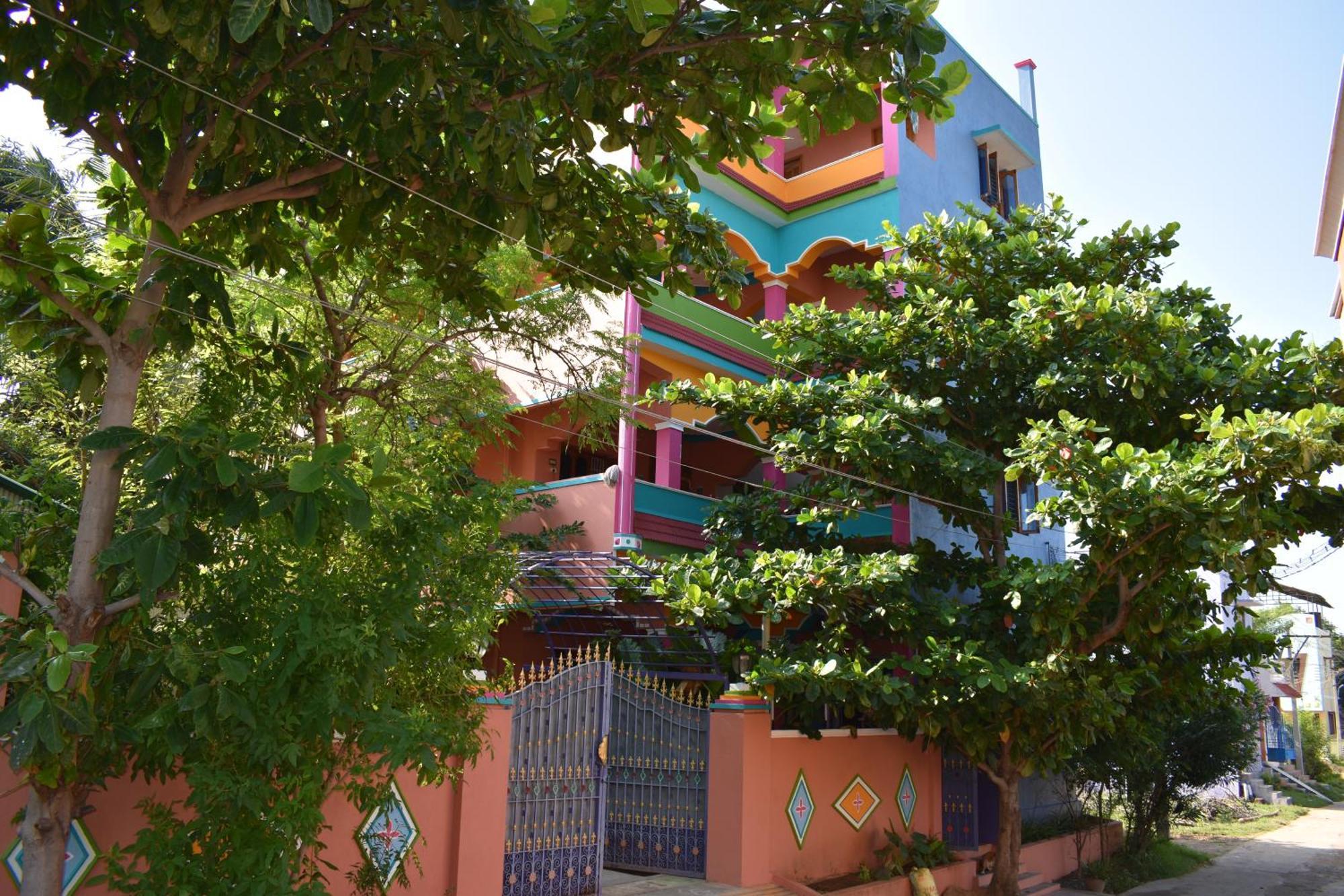Rainbow Guest House Tiruvannāmalai Exteriér fotografie
